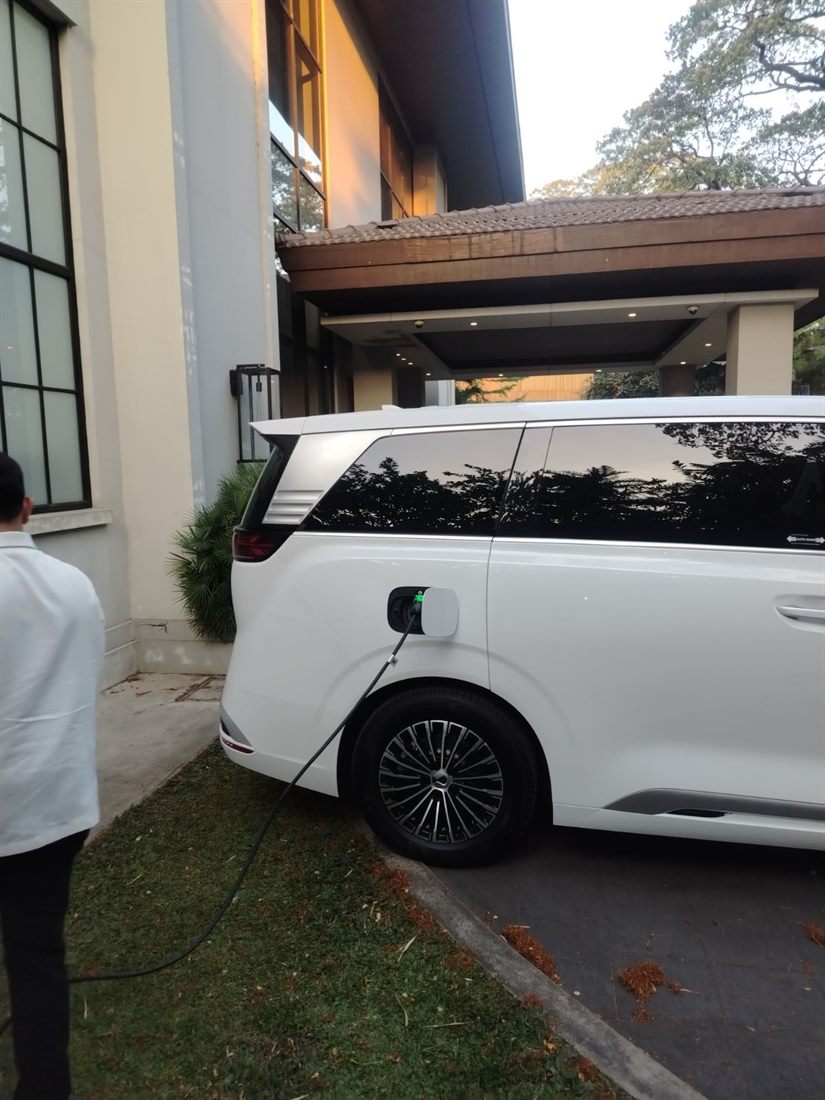 BYD electric vehicle charging from an installed BYD wall charger