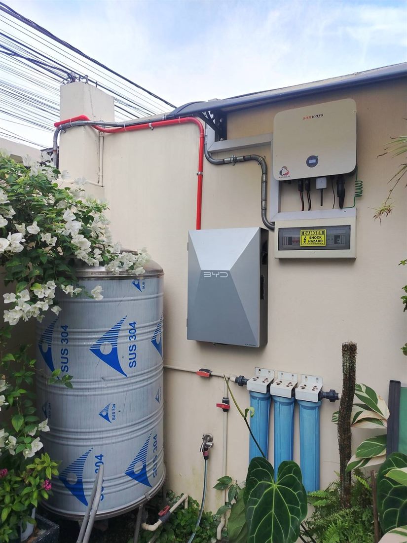 Hybrid inverter and BYD battery storage installed at a residential property